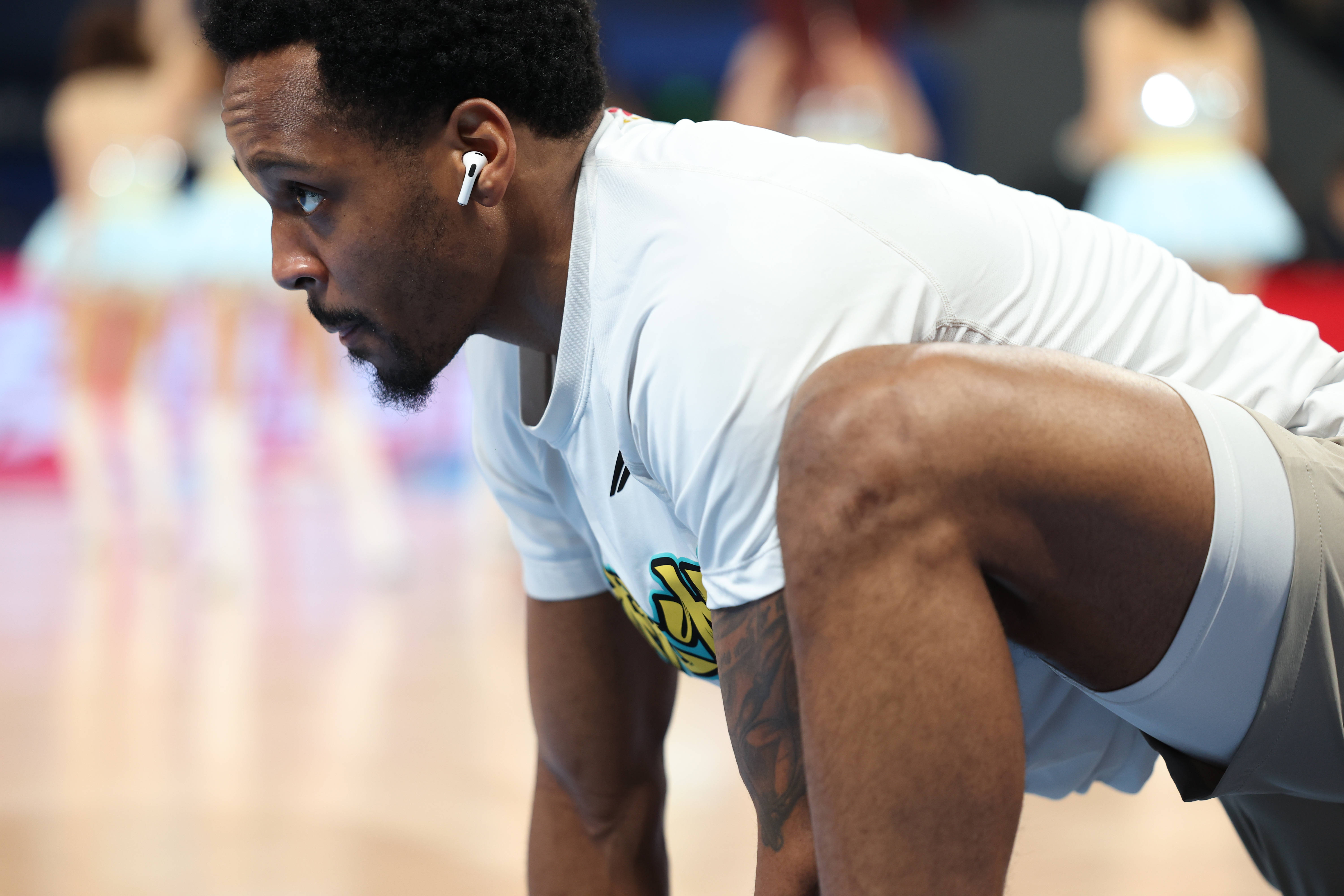 登录入口-刚刚！冲刺阶段欧联传出新动向冲刺阶段广厦男篮调整名单以备亚冠，集结日里尔备战足总杯的简单介绍